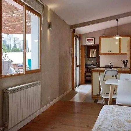 Sleep And Terrace Loft In Sant Daniel * 지로나